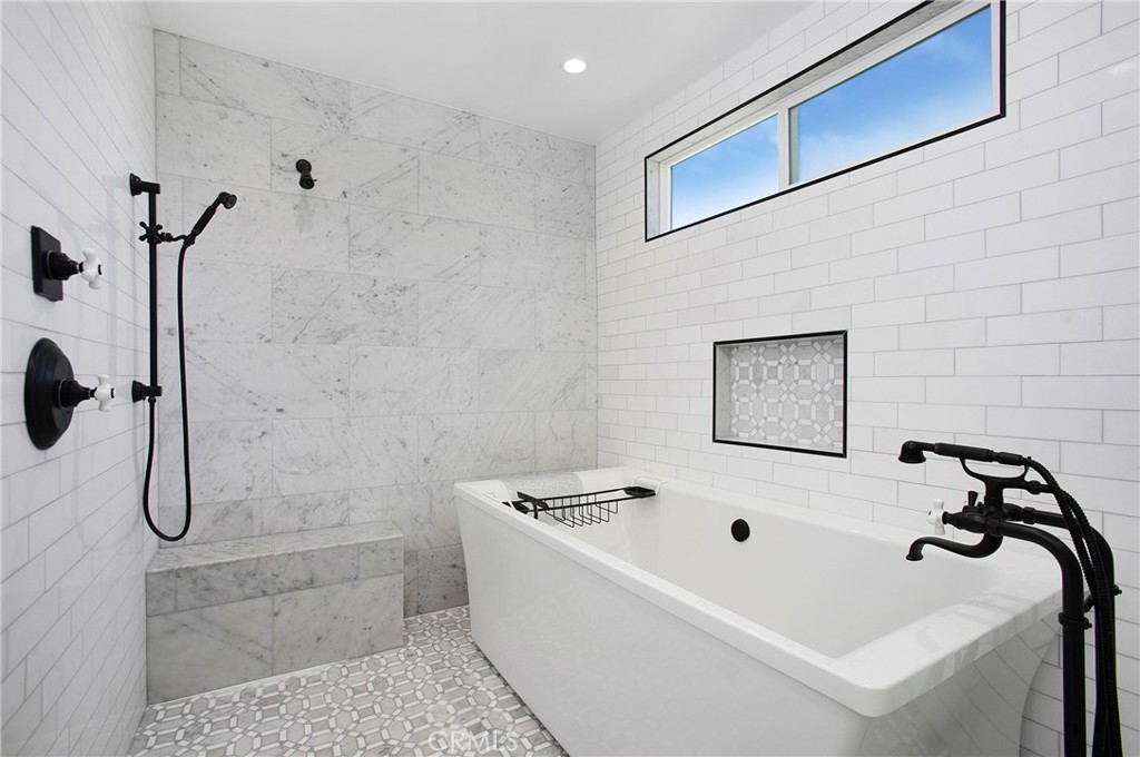 22102 Wood Island Lane