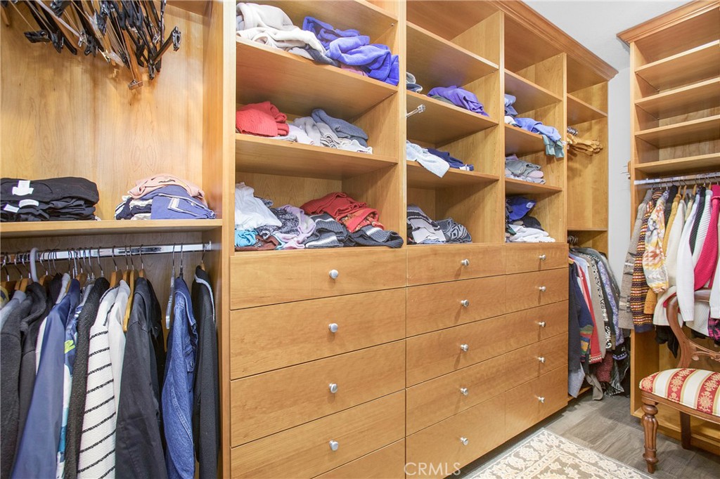 22102 Wood Island Lane