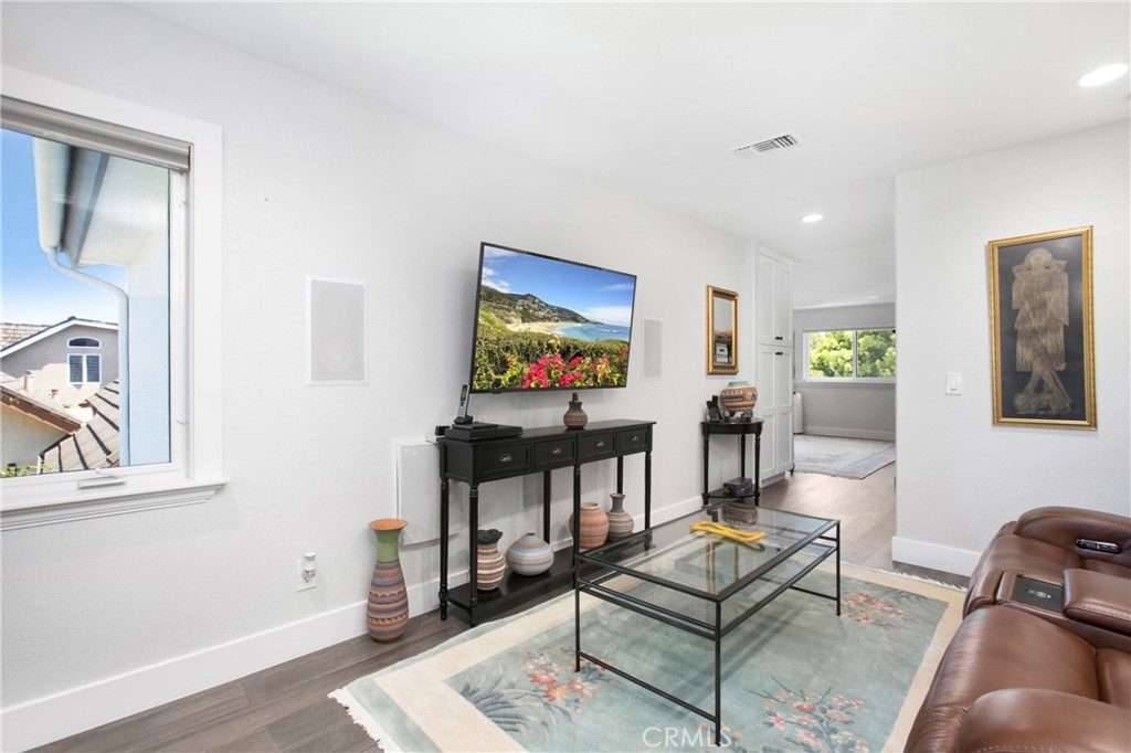 22102 Wood Island Lane