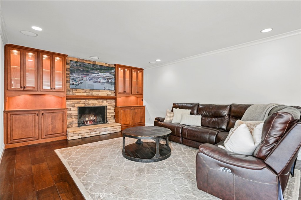 19702 Quiet Bay Lane Lane