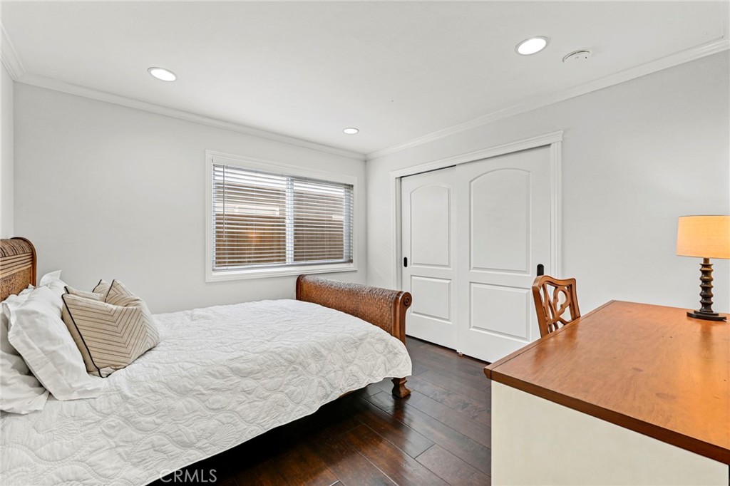 19702 Quiet Bay Lane Lane