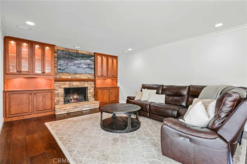 19702 Quiet Bay Lane Lane