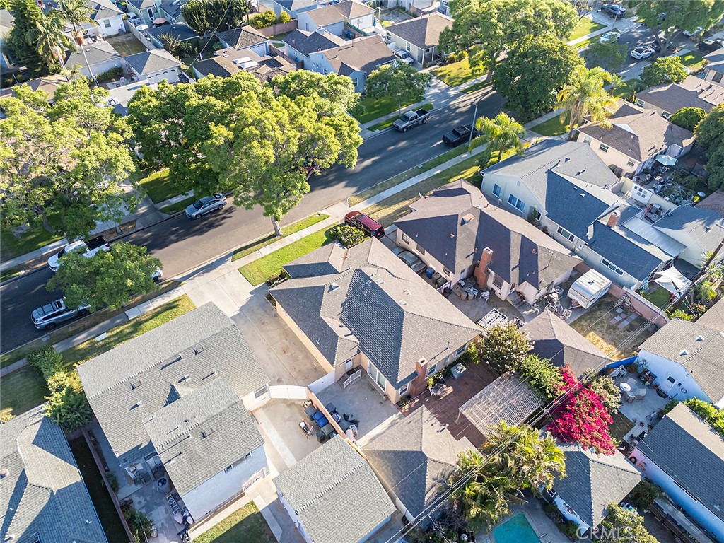 6233 Freckles Road