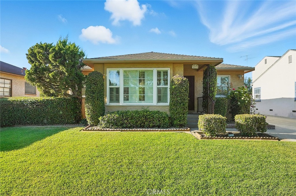6233 Freckles Road