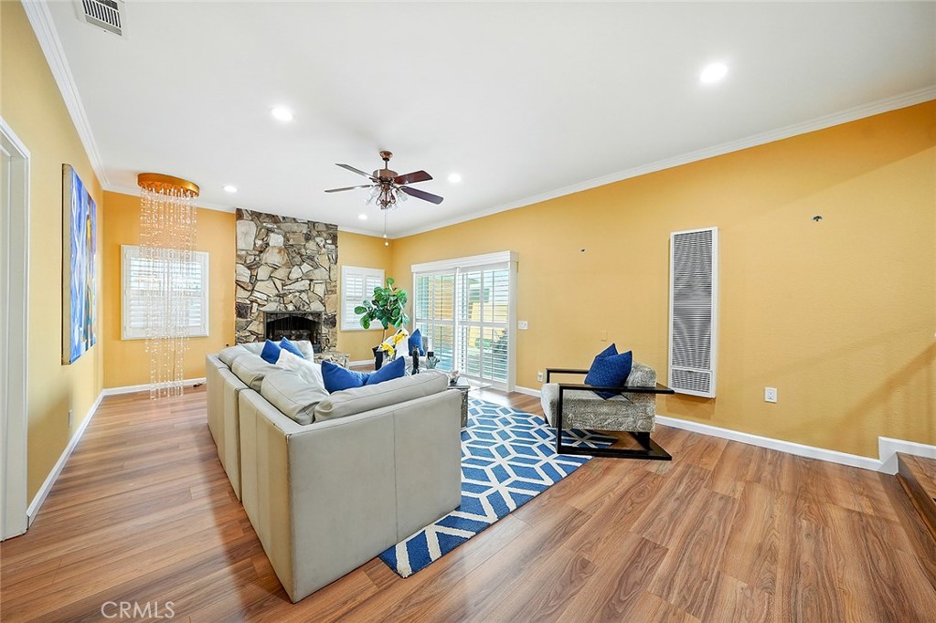 6233 Freckles Road