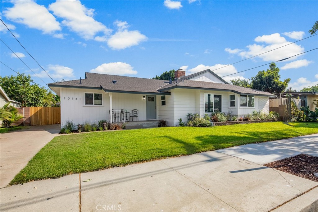 10181 Lampson Avenue