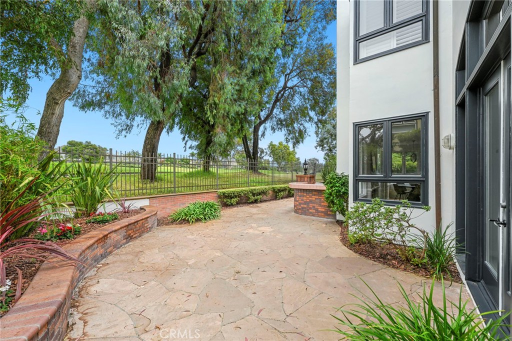 6491 Morningside Drive