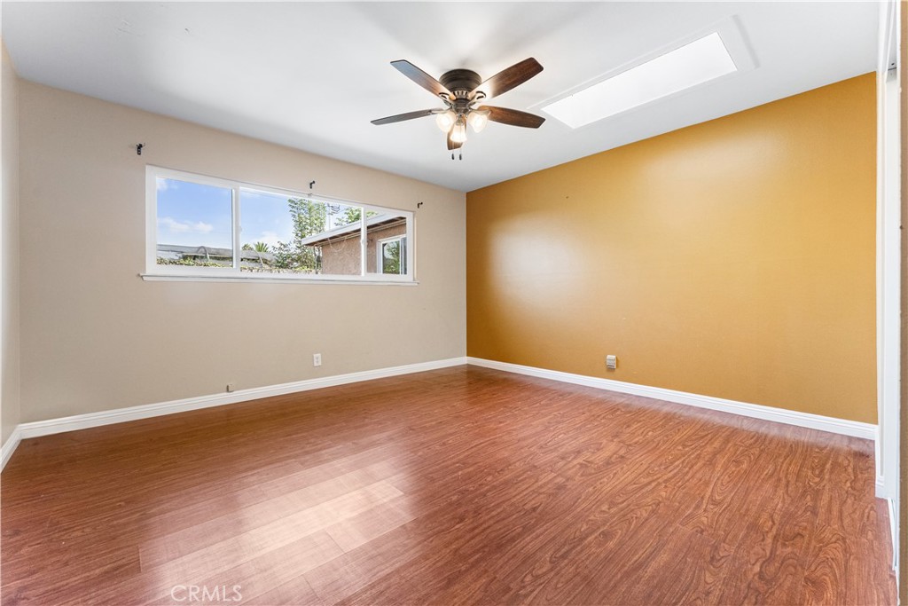 16582 Lucia Lane