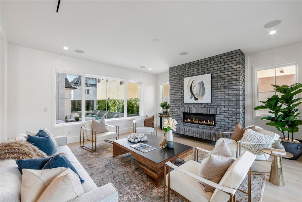 521 12th Street
