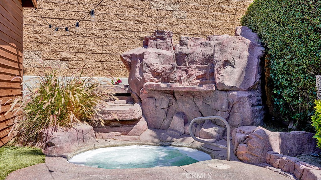 5781 Vallecito Drive