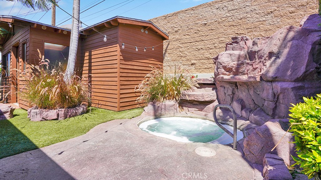 5781 Vallecito Drive