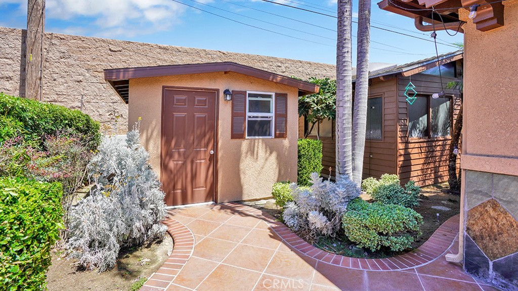 5781 Vallecito Drive