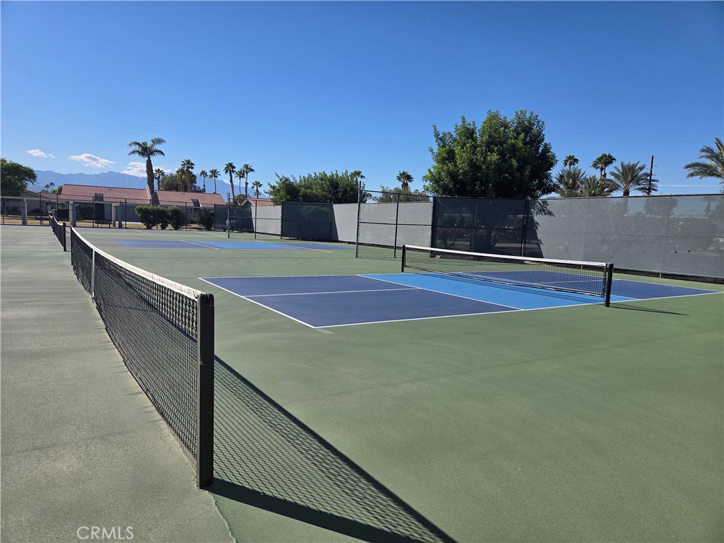 44165 E Sundown Crest