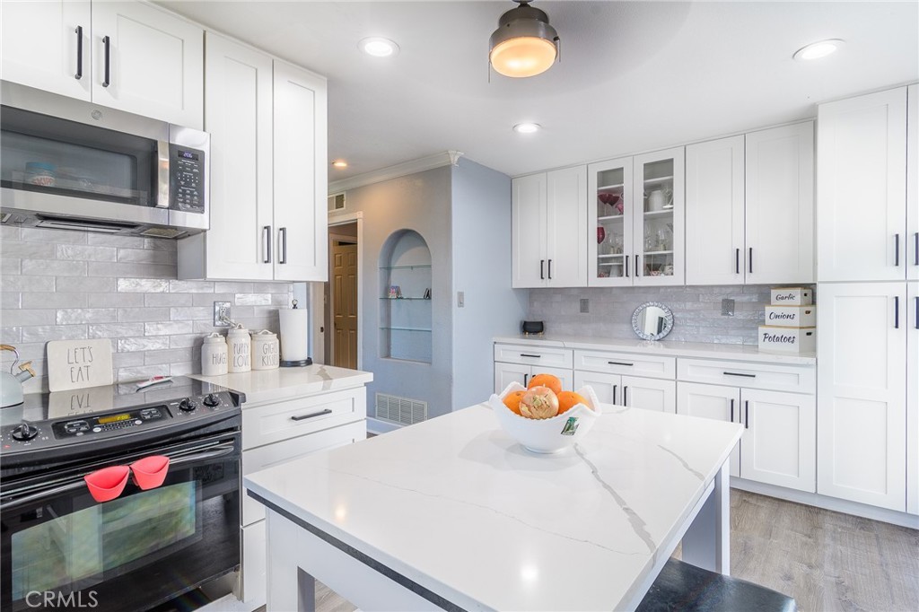 10051 KUKUI DRIVE