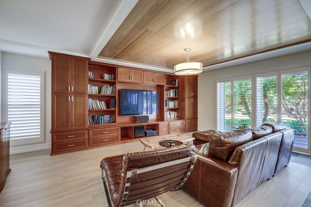 6161 Norbrook