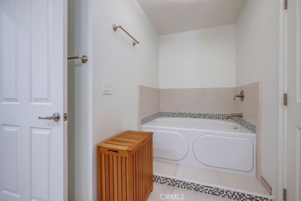 6161 Norbrook