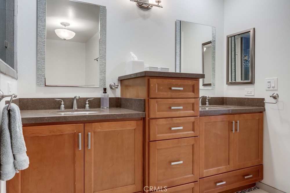 6161 Norbrook