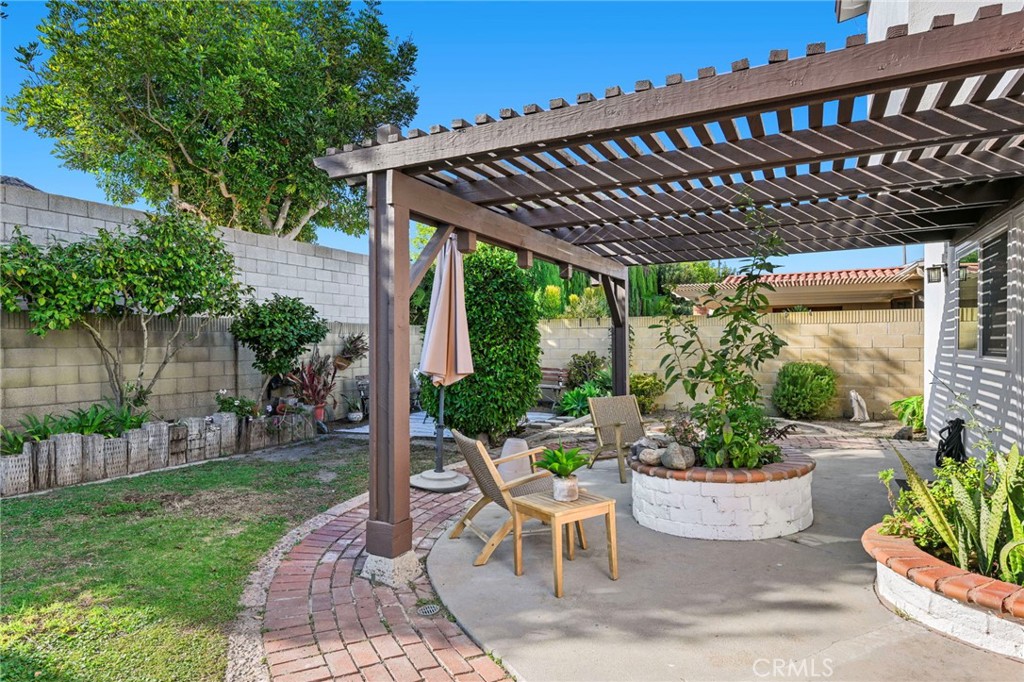 19051 Randi Lane