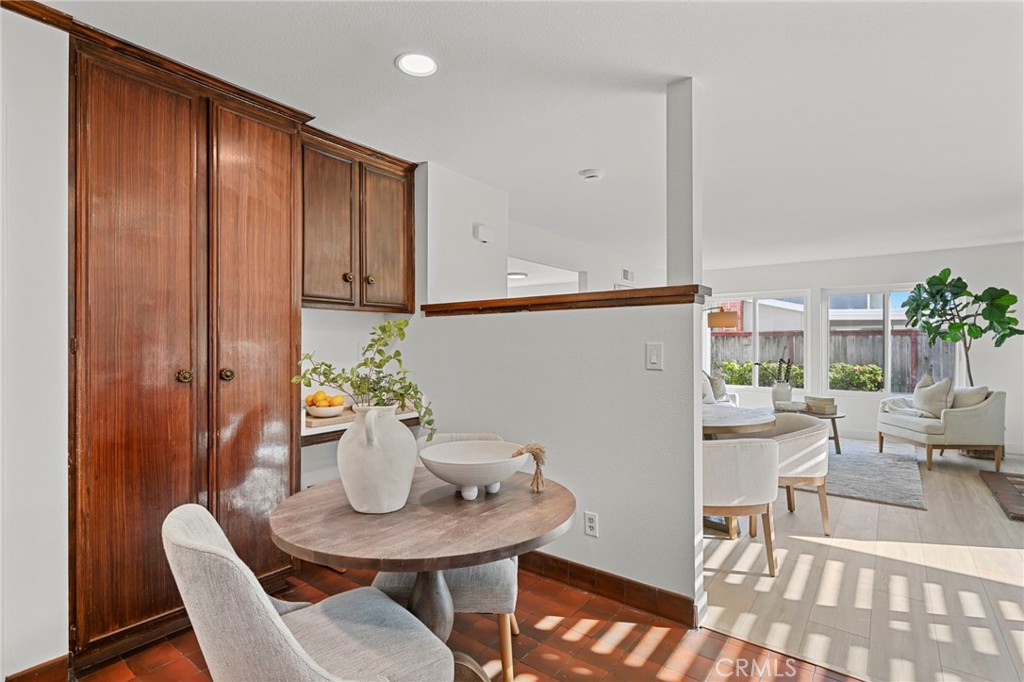 19051 Randi Lane