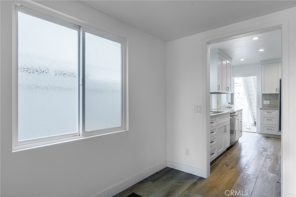 167 Bay Shore A