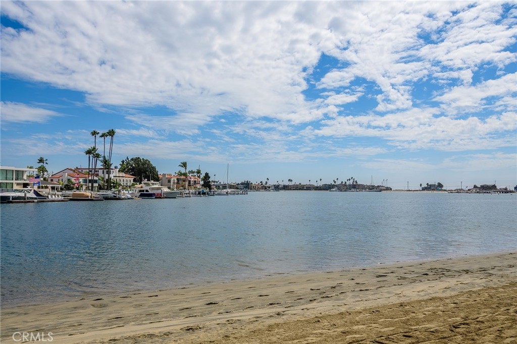 167 Bay Shore A