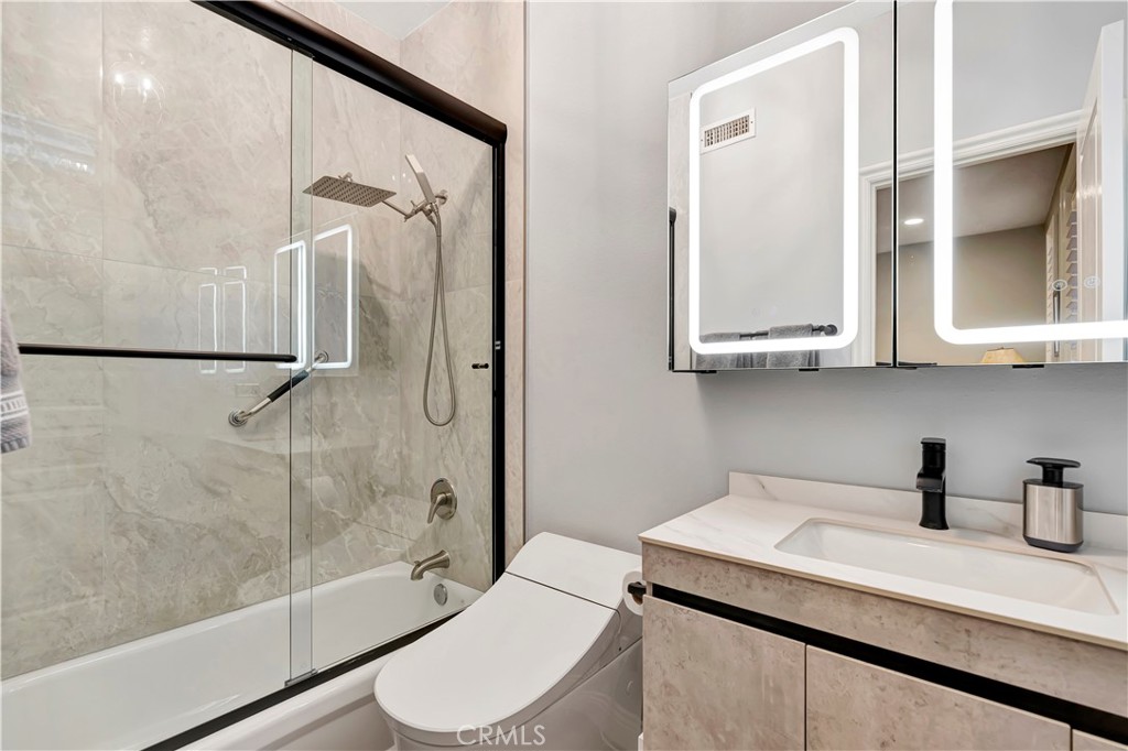 6416 Setting Sun Drive