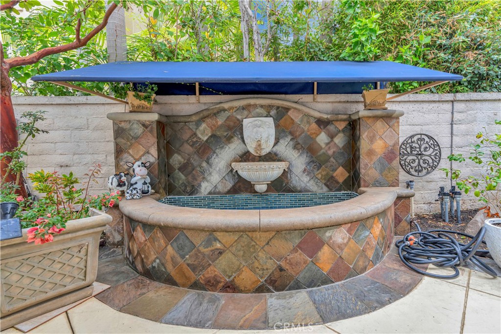 6416 Setting Sun Drive