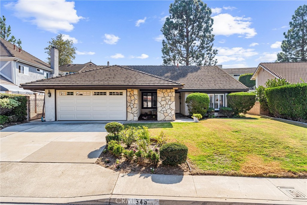 346 S Silverbrook Drive