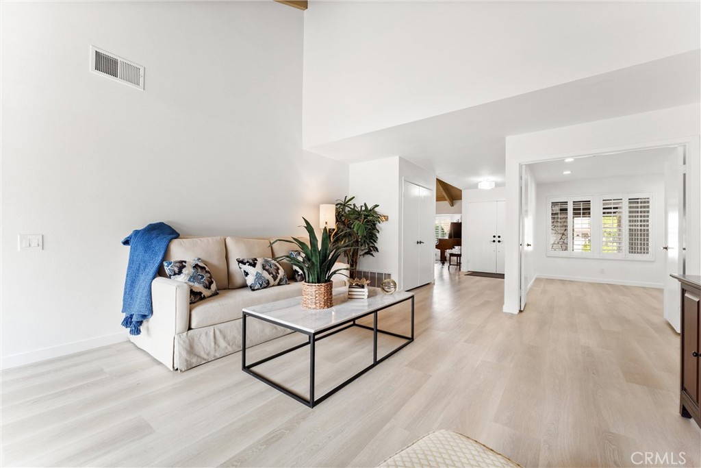 346 S Silverbrook Drive