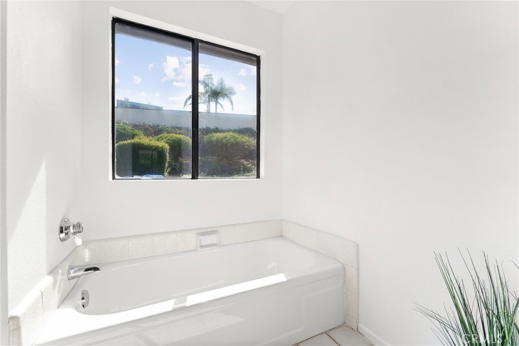 346 S Silverbrook Drive