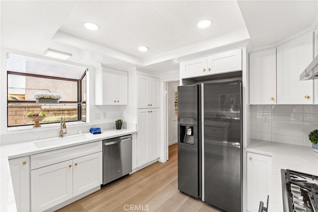 346 S Silverbrook Drive