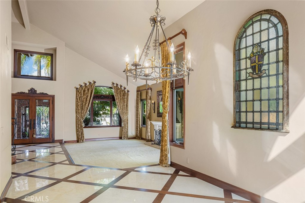 22122 Brookpine