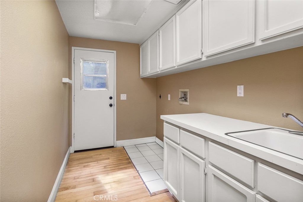 22122 Brookpine