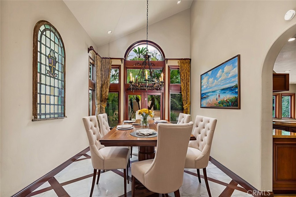 22122 Brookpine