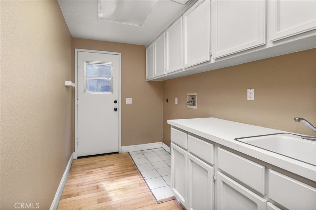 22122 Brookpine
