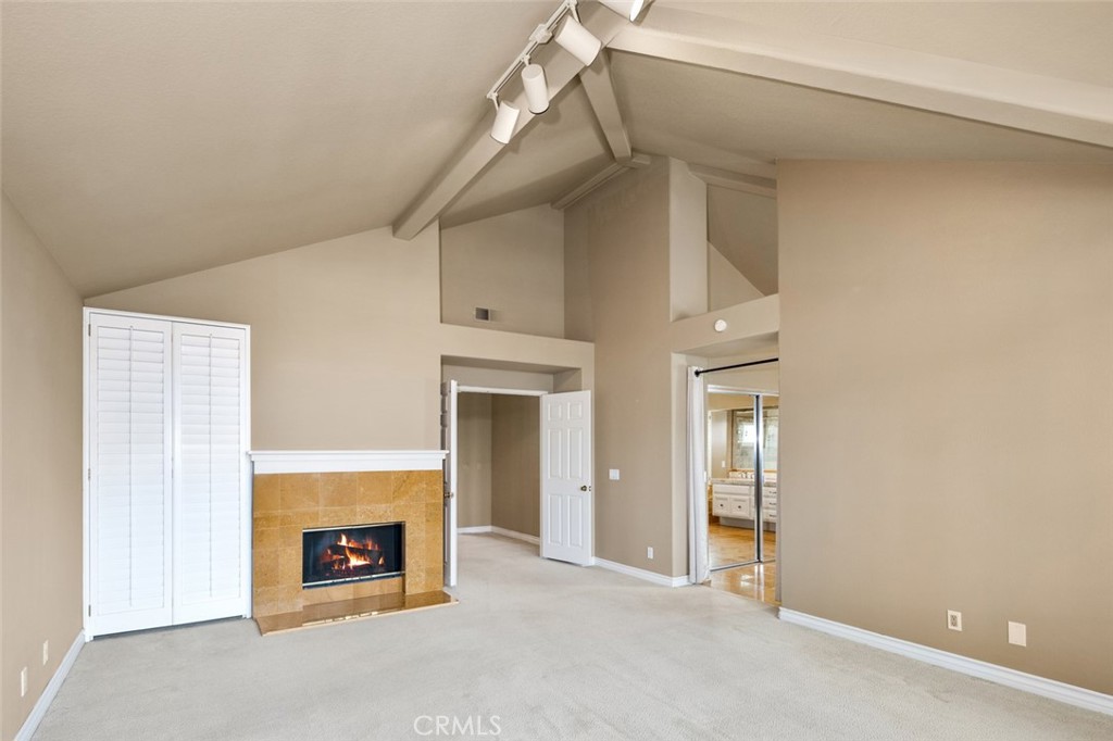 22122 Brookpine