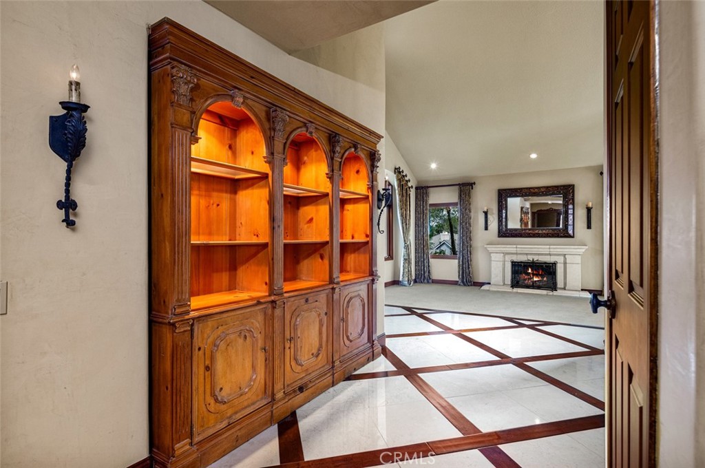 22122 Brookpine