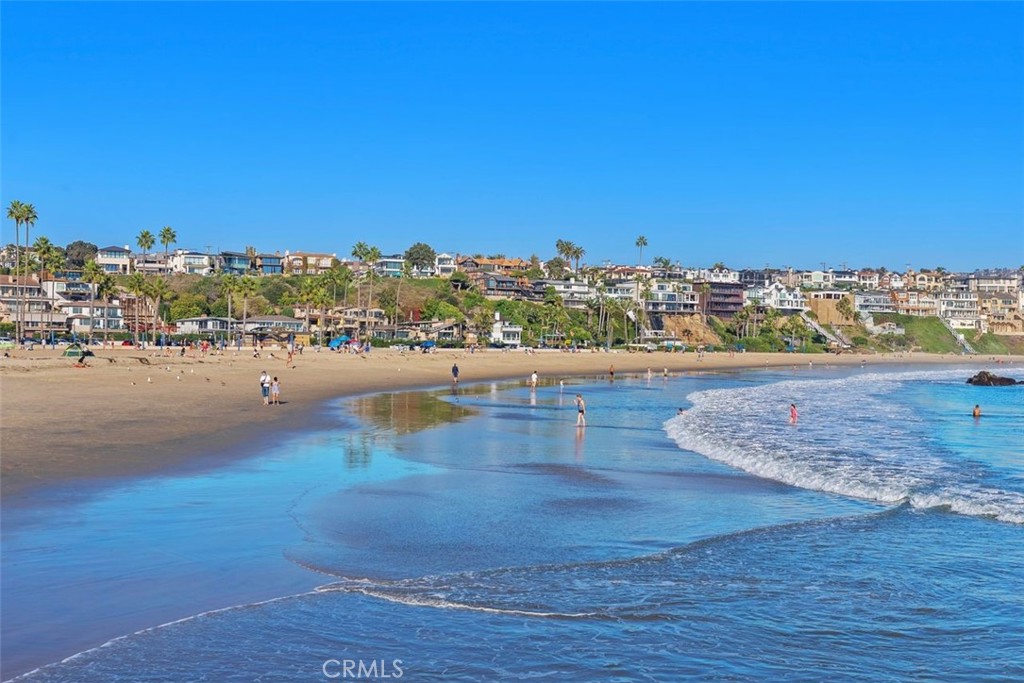 3130 Breakers
