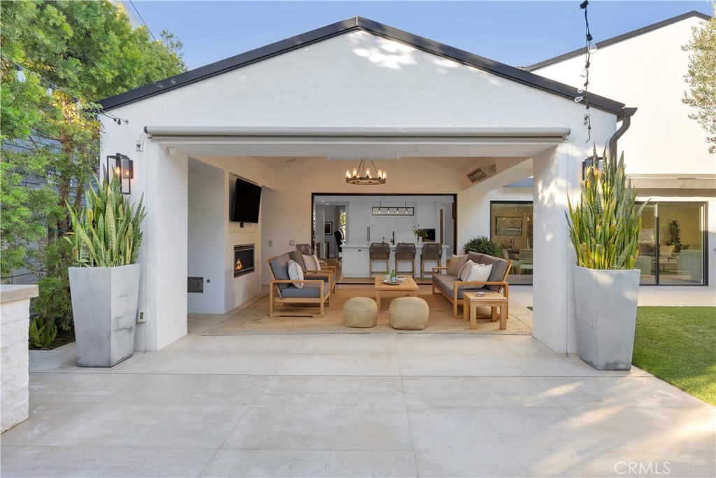 6712 Morning Tide Drive