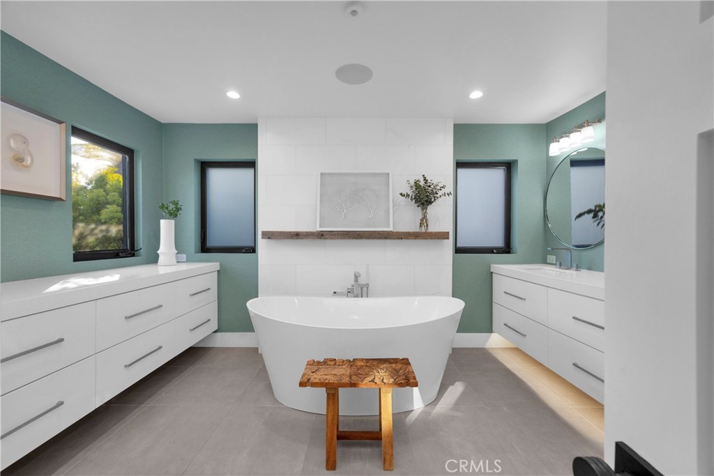 6712 Morning Tide Drive