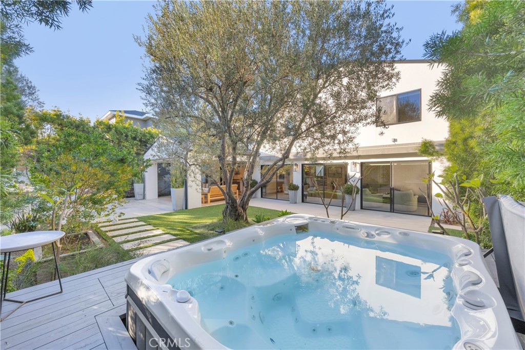 6712 Morning Tide Drive