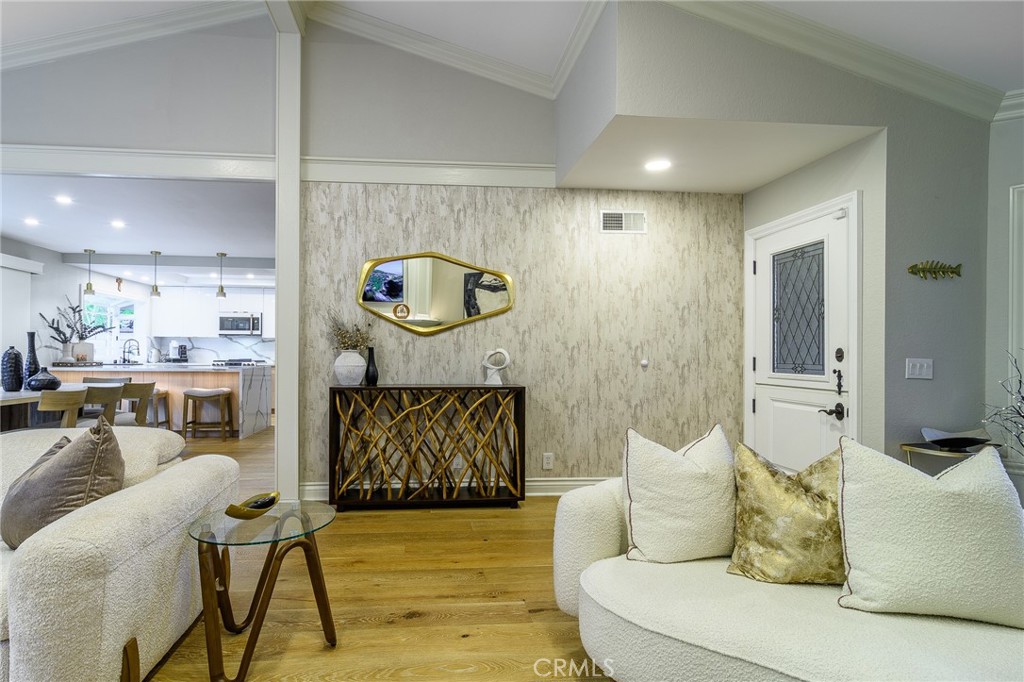 7975 Seawall