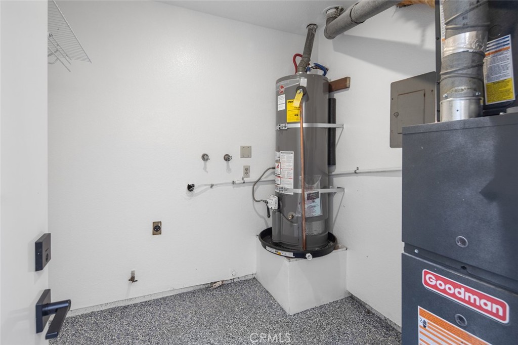 3905 W Hazard B-22