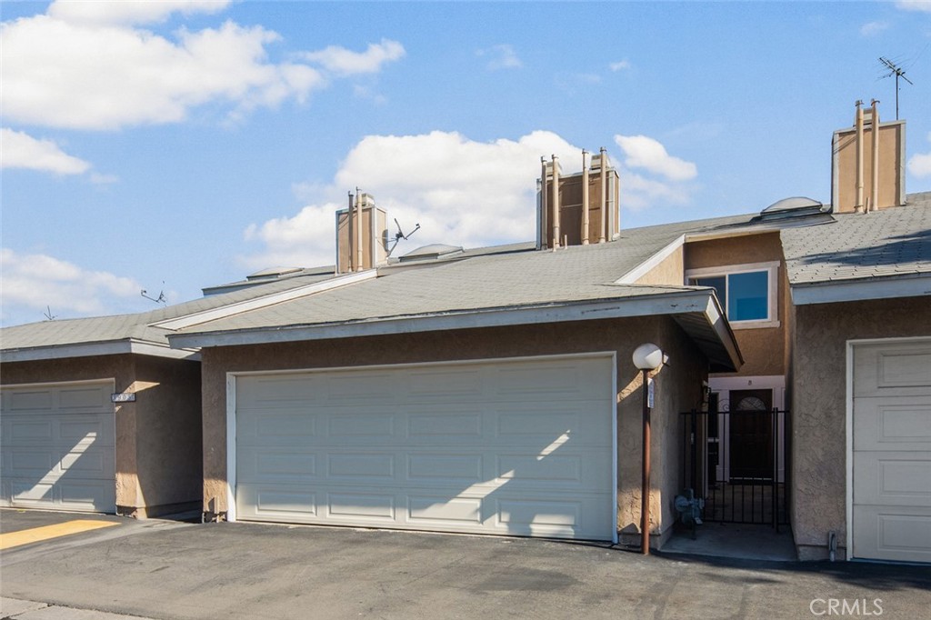 3905 W Hazard B-22