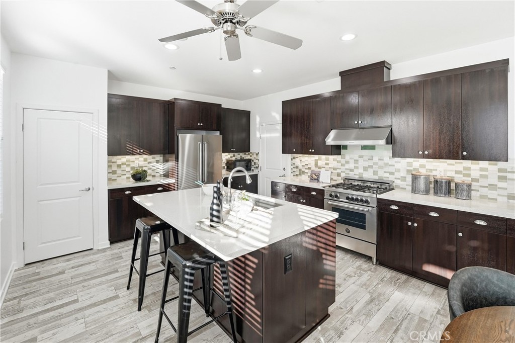 2633 Clarion Lane