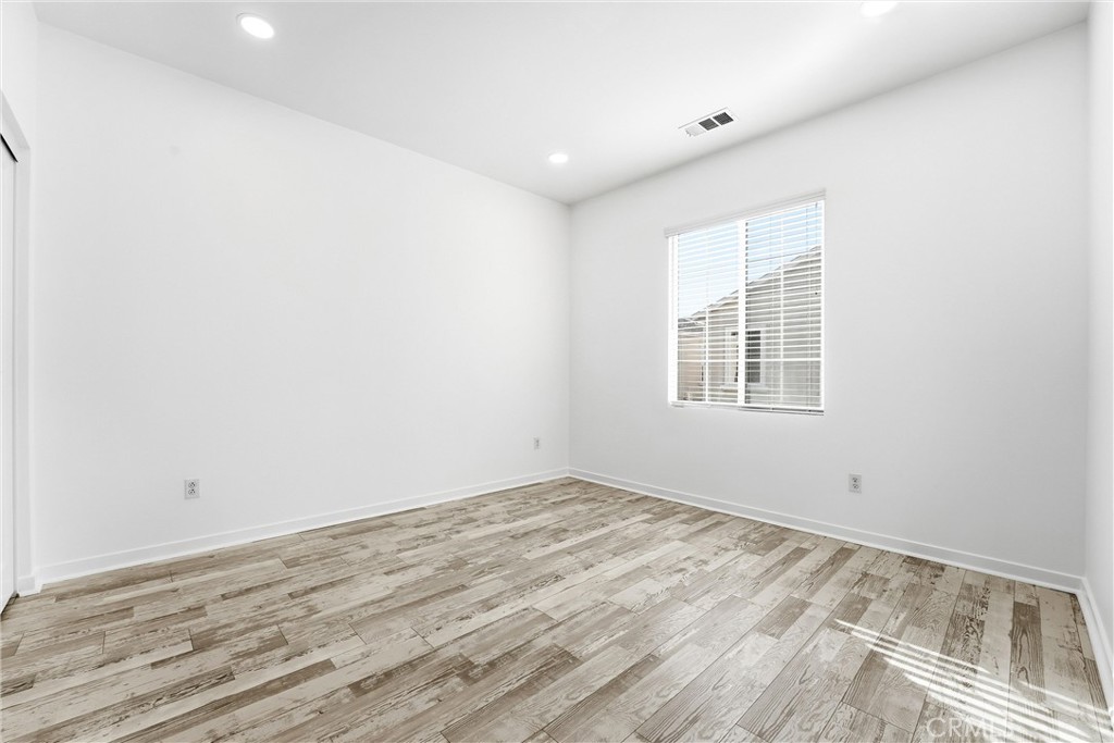 2633 Clarion Lane