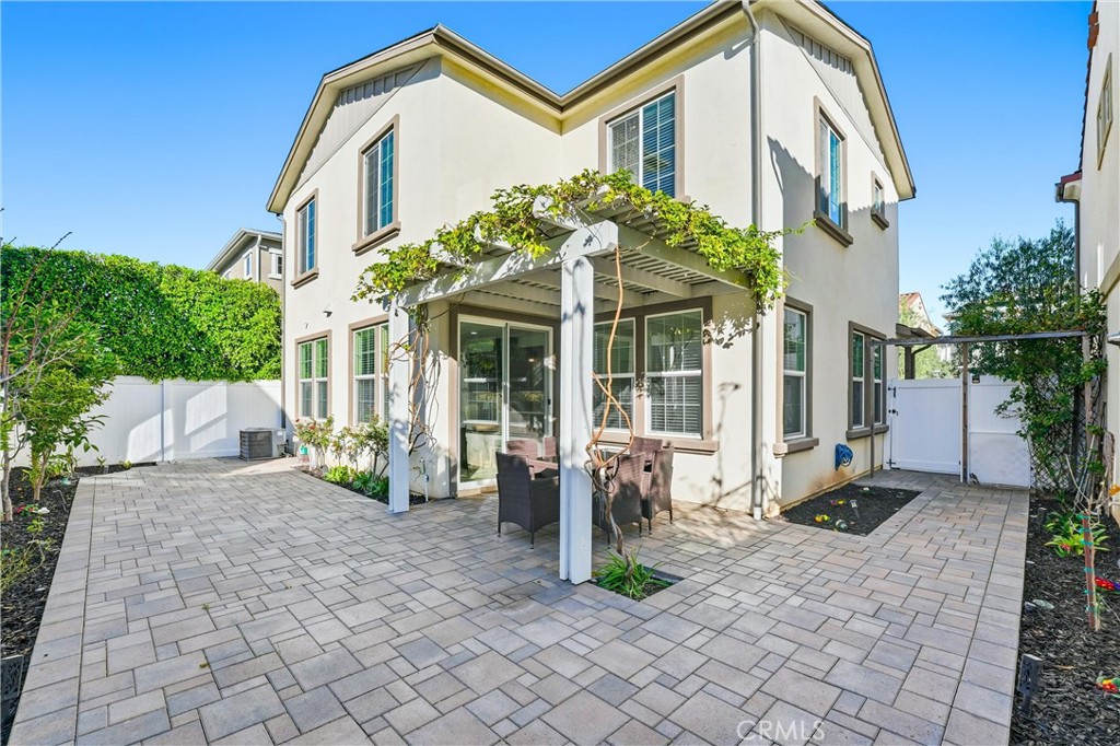 2633 Clarion Lane