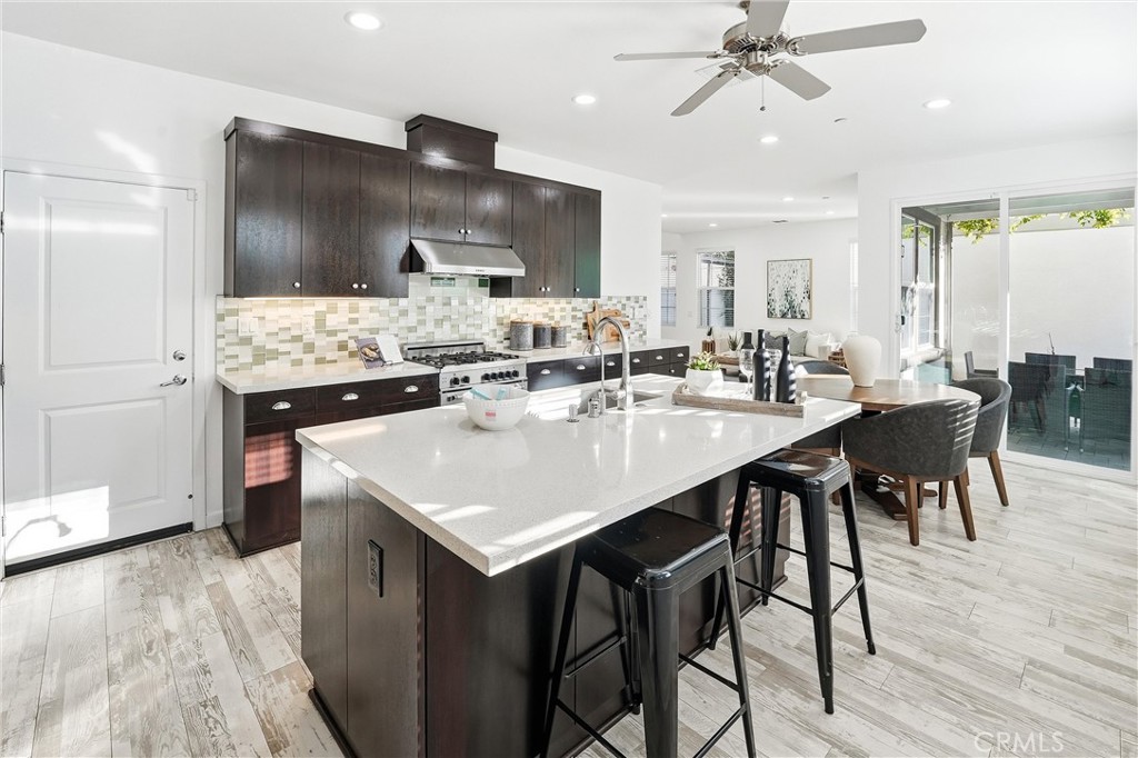 2633 Clarion Lane