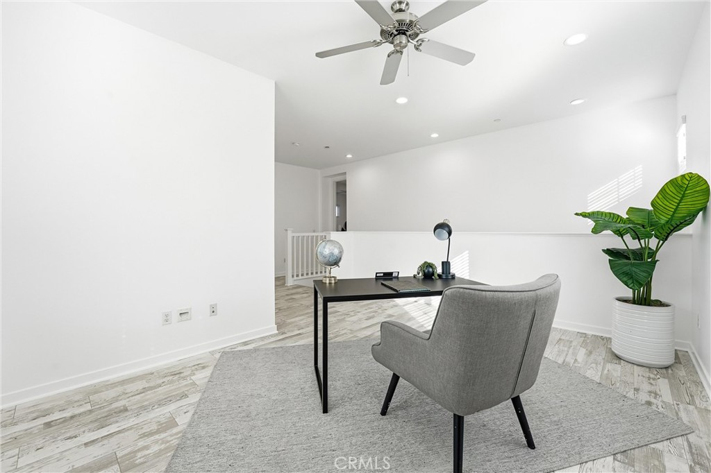 2633 Clarion Lane
