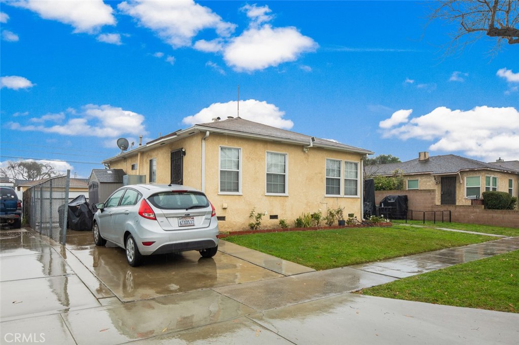 2410 2412 Termino Avenue